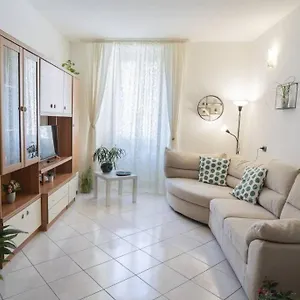  Apartment La Casa Di Anna Italien