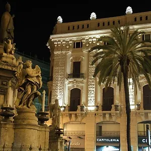 Palazzo Moncada Apartment